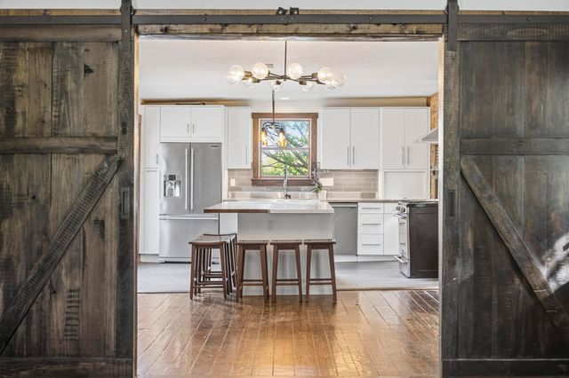 212 W Main Street, Midway, KY 40347