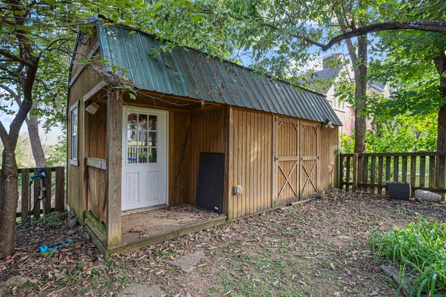 212 W Main Street, Midway, KY 40347