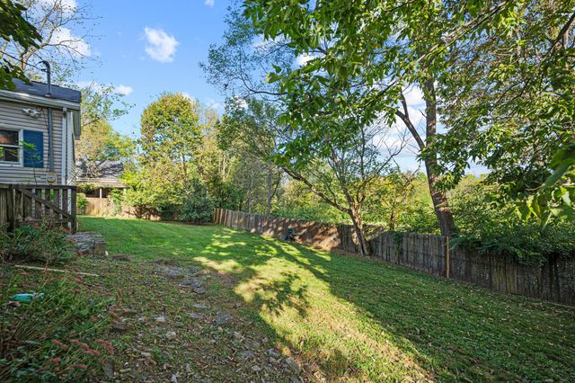 212 W Main Street, Midway, KY 40347