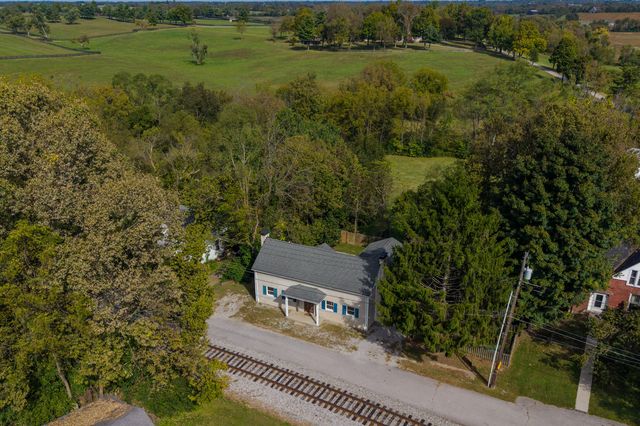 212 W Main Street, Midway, KY 40347