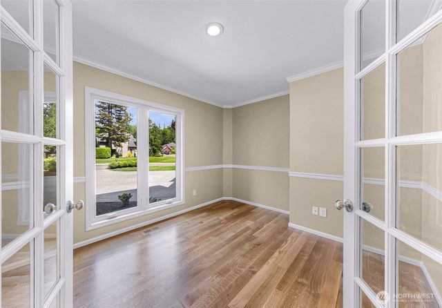 25827 NE 9th Street, Sammamish, WA 98074