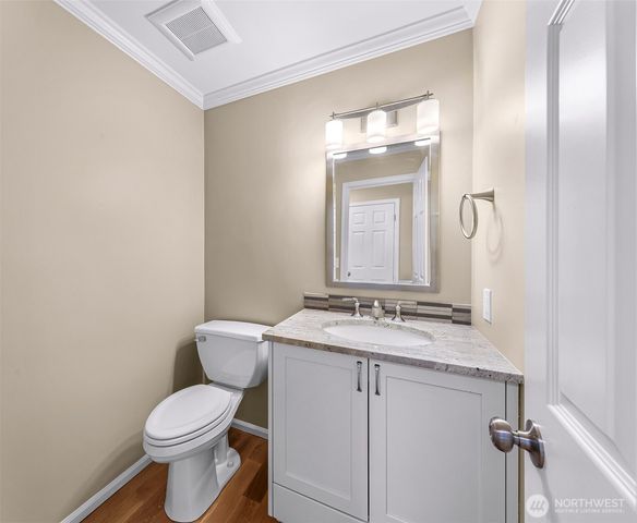 25827 NE 9th Street, Sammamish, WA 98074