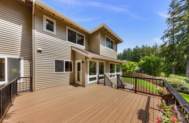 25827 NE 9th Street, Sammamish, WA 98074