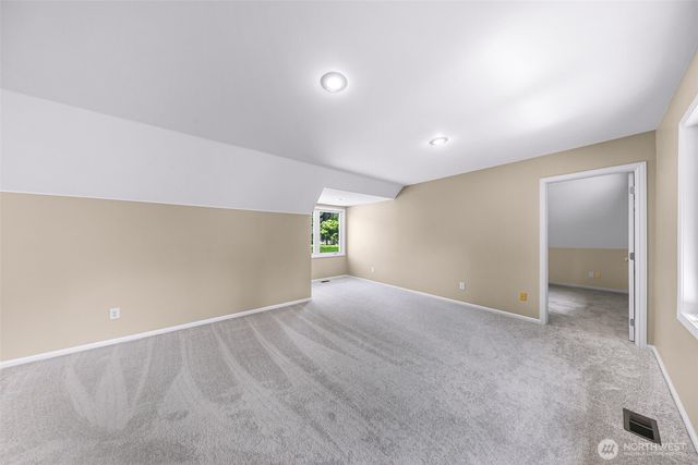 25827 NE 9th Street, Sammamish, WA 98074