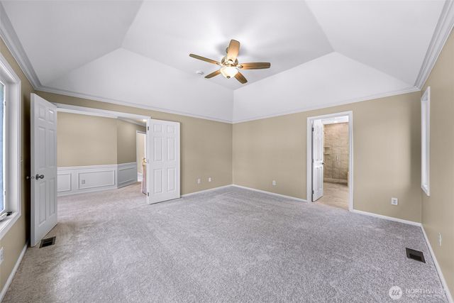 25827 NE 9th Street, Sammamish, WA 98074
