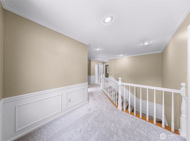 25827 NE 9th Street, Sammamish, WA 98074