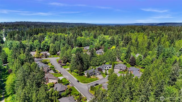 25827 NE 9th Street, Sammamish, WA 98074