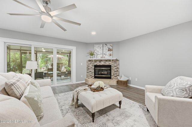 3050 PADDLE CREEK Drive, Jacksonville, FL 32223