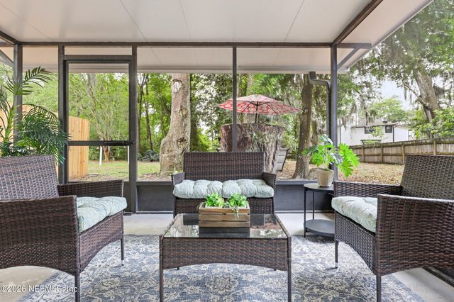 3050 PADDLE CREEK Drive, Jacksonville, FL 32223