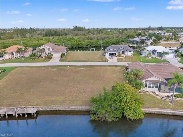 1247 Pine Siskin DR, Punta Gorda, FL 33950