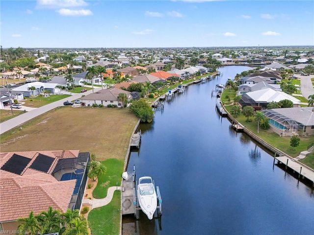 1247 Pine Siskin DR, Punta Gorda, FL 33950