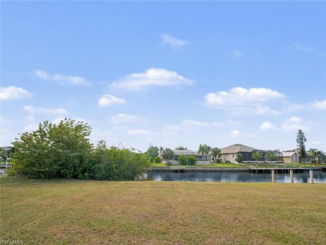 1247 Pine Siskin DR, Punta Gorda, FL 33950