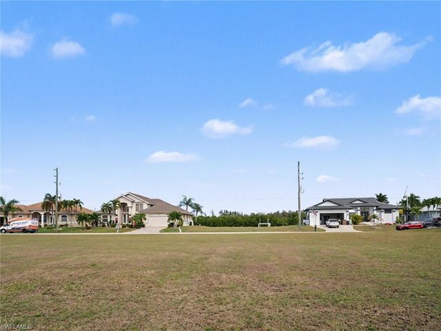 1247 Pine Siskin DR, Punta Gorda, FL 33950