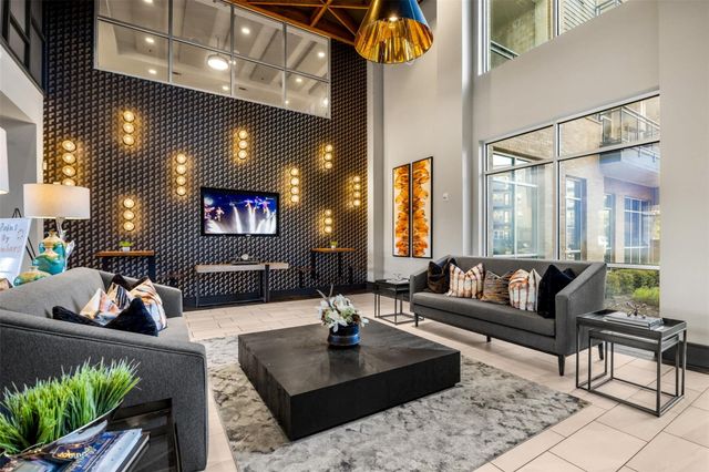 6107 E Riverside DR 378, Austin, TX 78741