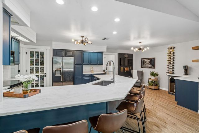 3607 LITHIA RIDGE BOULEVARD, Valrico, FL 33596
