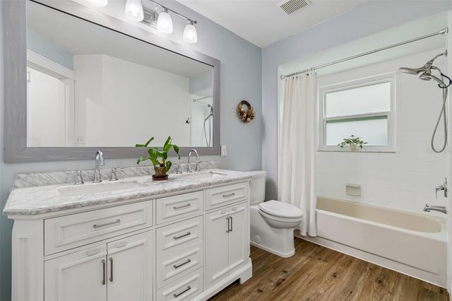 3607 LITHIA RIDGE BOULEVARD, Valrico, FL 33596
