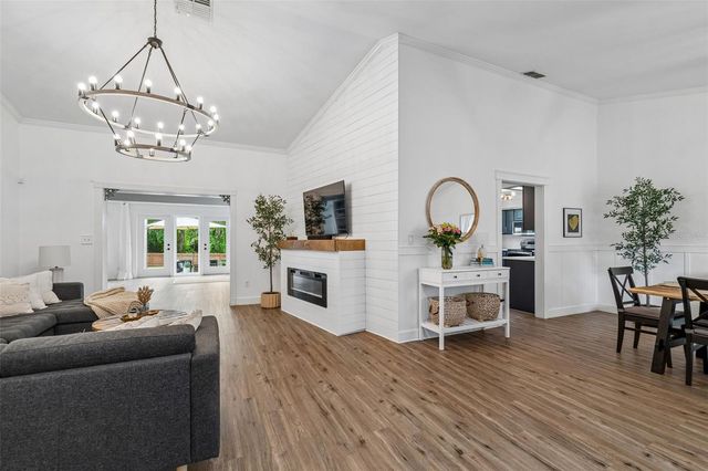 3607 LITHIA RIDGE BOULEVARD, Valrico, FL 33596