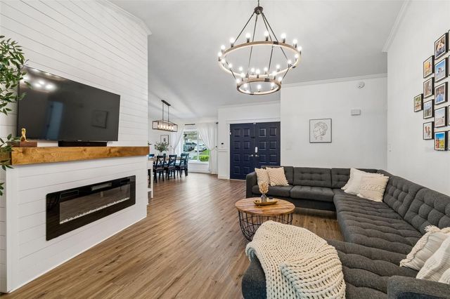 3607 LITHIA RIDGE BOULEVARD, Valrico, FL 33596