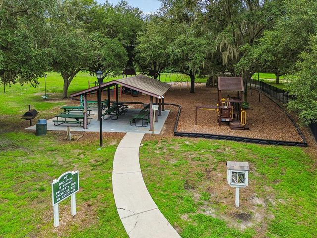 3607 LITHIA RIDGE BOULEVARD, Valrico, FL 33596