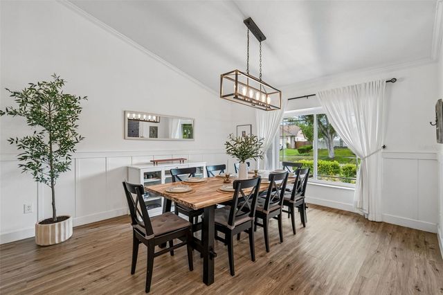 3607 LITHIA RIDGE BOULEVARD, Valrico, FL 33596