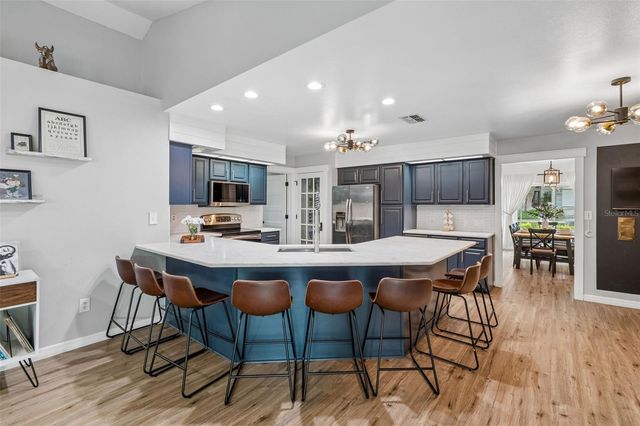 3607 LITHIA RIDGE BOULEVARD, Valrico, FL 33596