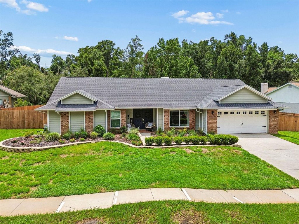 3607 LITHIA RIDGE BOULEVARD, Valrico, FL 33596
