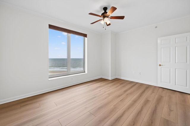 8500 Margate Cir Apt 502, Myrtle Beach, SC 29572