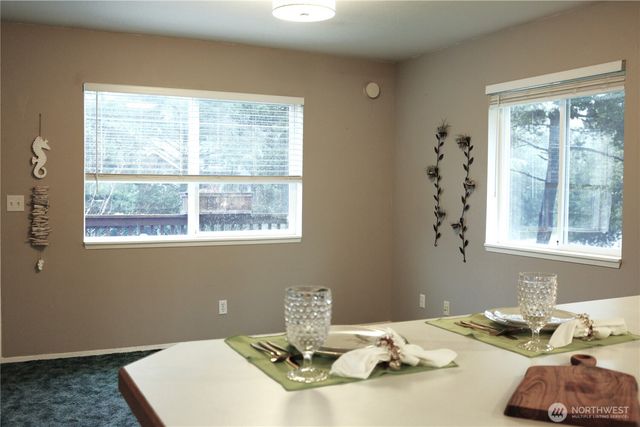 137 Spruce Loop SW, Ocean Shores, WA 98569