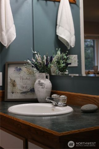 137 Spruce Loop SW, Ocean Shores, WA 98569