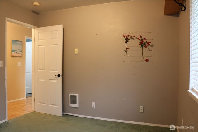 137 Spruce Loop SW, Ocean Shores, WA 98569