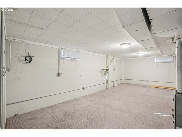 10985 Se HOLGATE Blvd, Portland, OR 97266