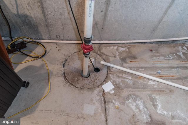 843 GERANIUM DR, Warrington, PA 18976