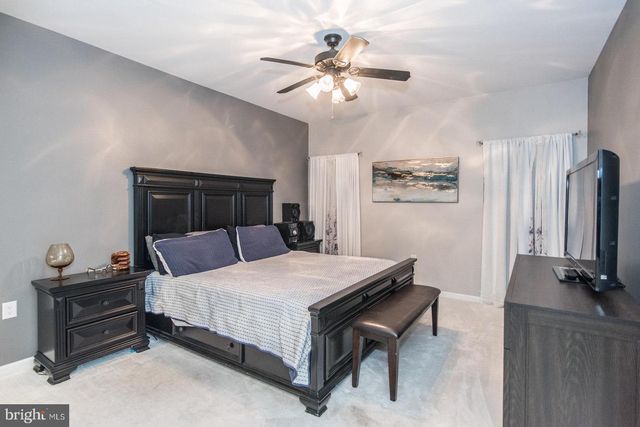 843 GERANIUM DR, Warrington, PA 18976