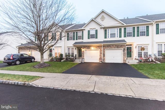 843 GERANIUM DR, Warrington, PA 18976