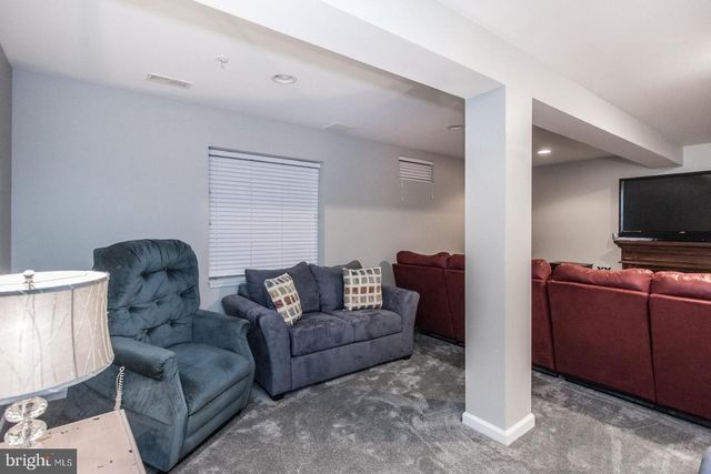 843 GERANIUM DR, Warrington, PA 18976