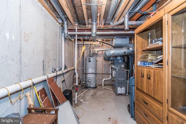 843 GERANIUM DR, Warrington, PA 18976