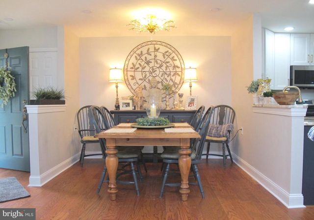 91 CENTER LN, Mount Laurel, NJ 08054