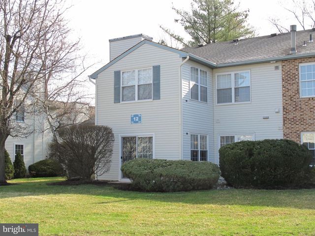 91 CENTER LN, Mount Laurel, NJ 08054