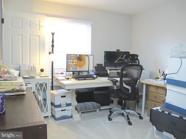 91 CENTER LN, Mount Laurel, NJ 08054