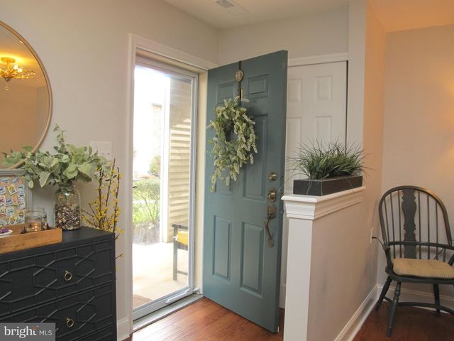 91 CENTER LN, Mount Laurel, NJ 08054