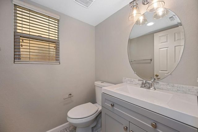 2343 Playa Way, Gold River, CA 95670
