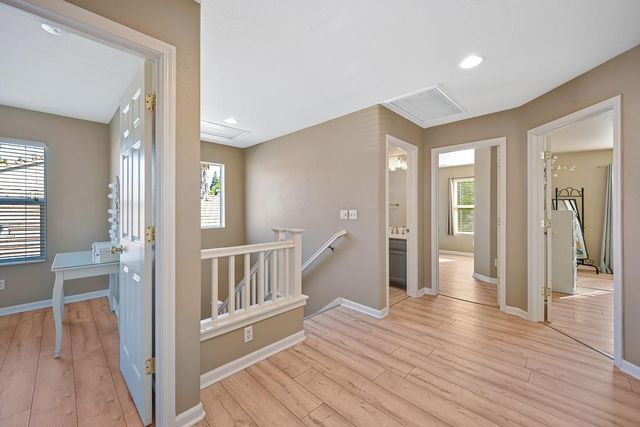 2343 Playa Way, Gold River, CA 95670