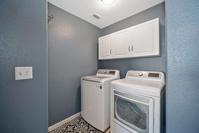 2343 Playa Way, Gold River, CA 95670