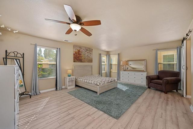 2343 Playa Way, Gold River, CA 95670