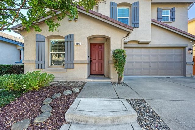 2343 Playa Way, Gold River, CA 95670