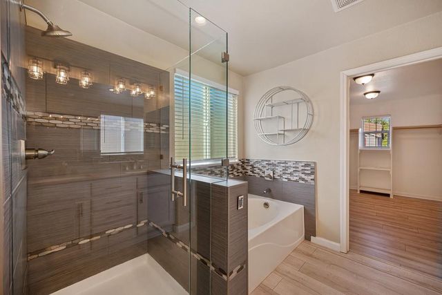 2343 Playa Way, Gold River, CA 95670