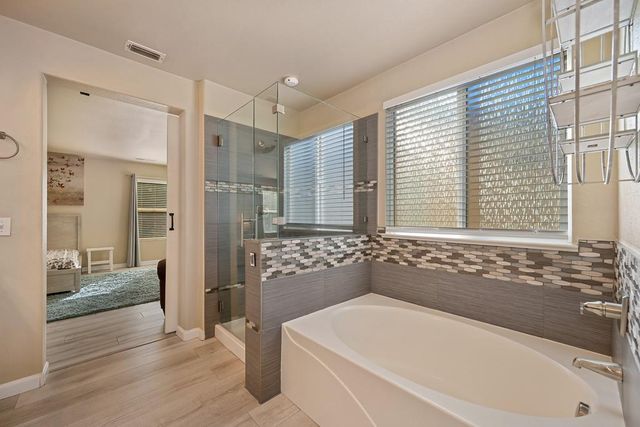 2343 Playa Way, Gold River, CA 95670