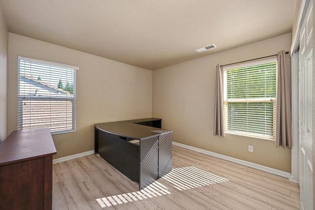 2343 Playa Way, Gold River, CA 95670