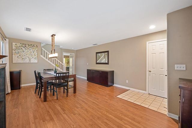 2343 Playa Way, Gold River, CA 95670