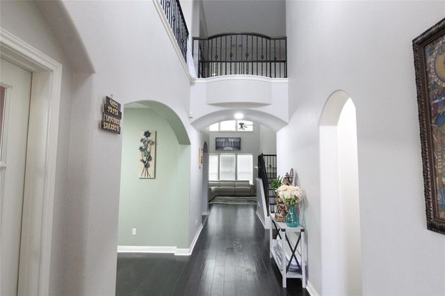 610 Spanish Mustang DR, Cedar Park, TX 78613